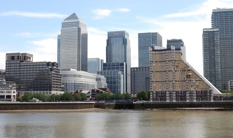 Best Hotels in London near Canary Wharf