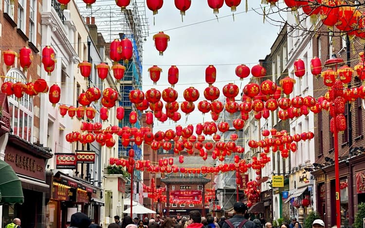 Best Hotels in London near Chinatown London