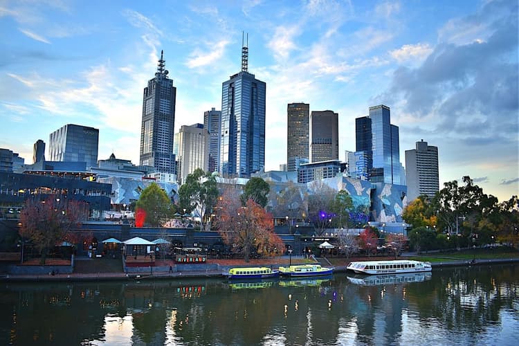 Best Hotels in Melbourne near Federation Square