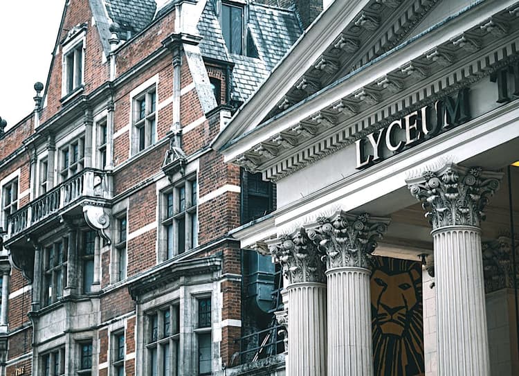 10 Best Family Hotels in London near Lyceum Theater