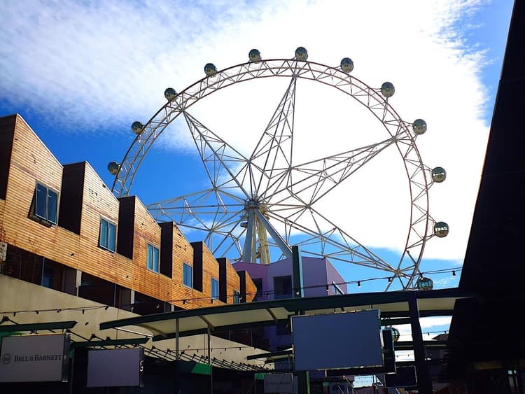 Best Hotels in Melbourne near Melbourne Star Observation Wheel