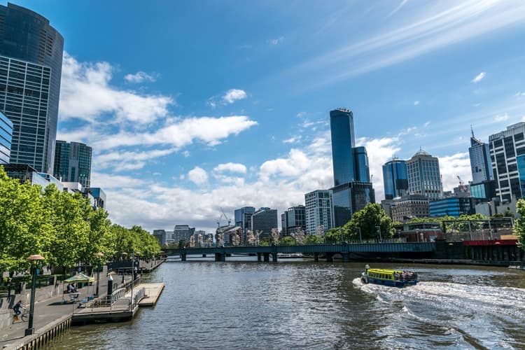 Best Hotels in Melbourne near Block Court