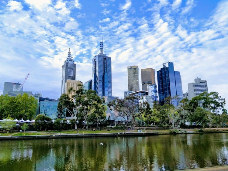 Best Hotels in Melbourne near Royal Botanic Gardens