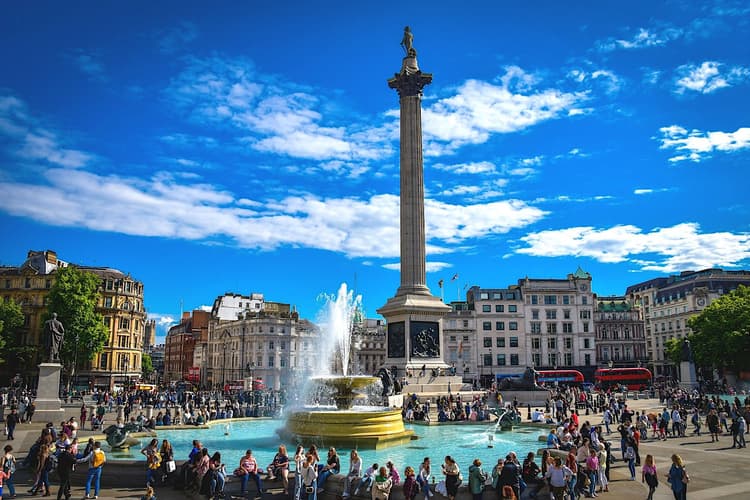 Best Hotels in London near Trafalgar Square