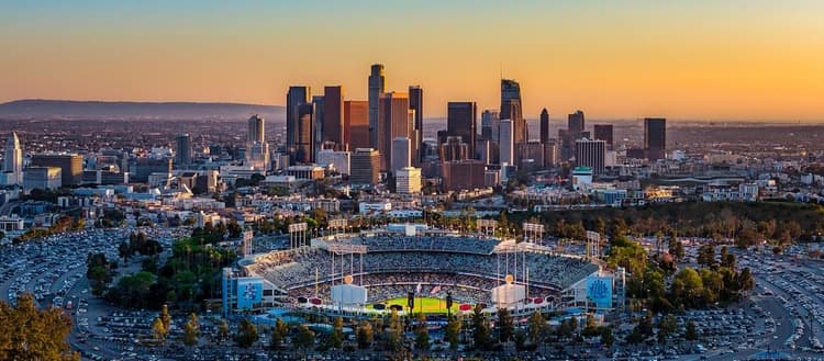 13 Best Hotels in Los Angeles near Dodger Stadium 