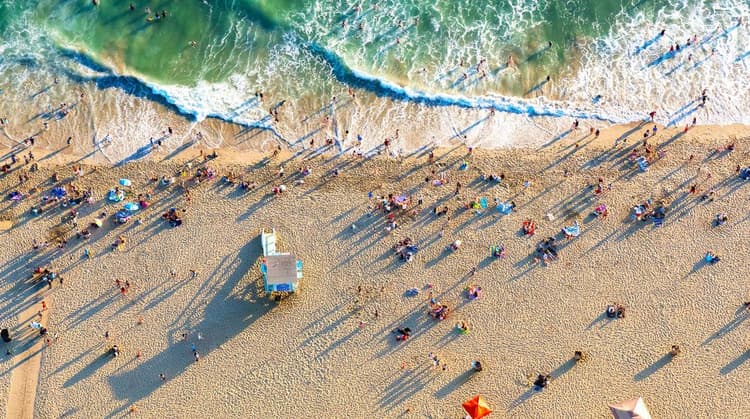 13 Best Hotels in Los Angeles with Beach Access