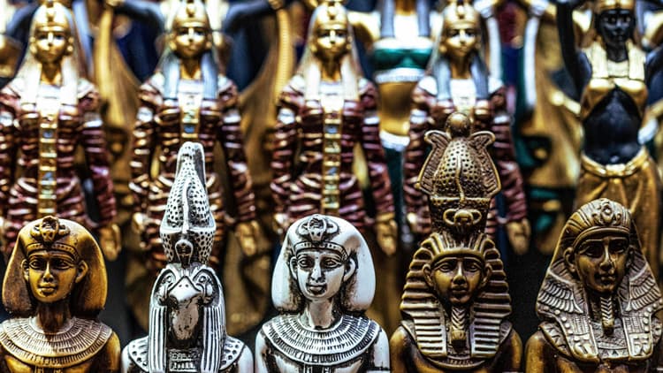 Best Hotels in London near Petrie Museum of Egyptian Archaeology