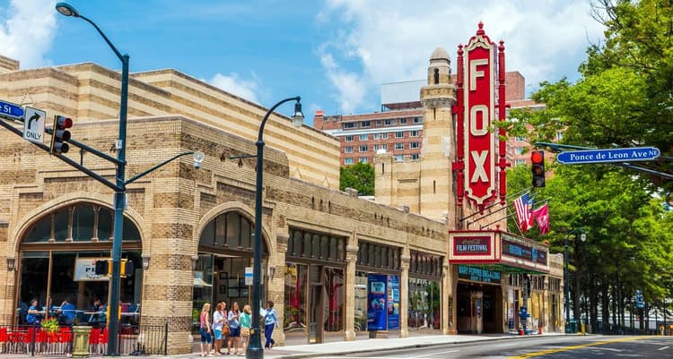 13 Best Hotels in Atlanta near Fox Theatre