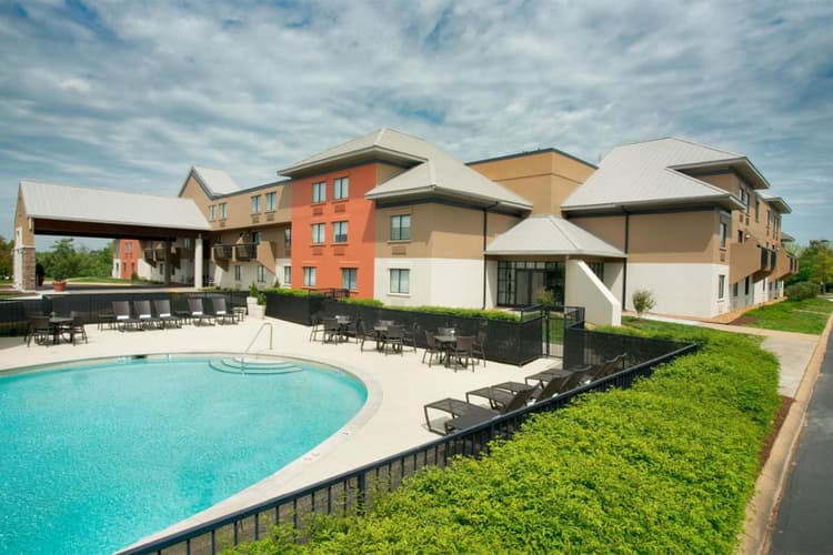 13 Cheap Hotels near Nashville Airport