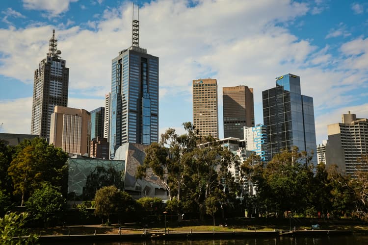 Best Hotels in Melbourne near Gordon Reserve