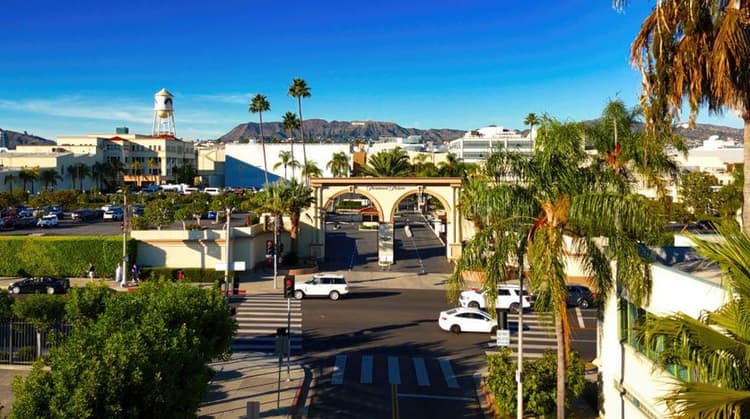 15 Best Hotels in Los Angeles near Melrose Avenue 